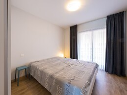 Bright Apartment With Kitchen