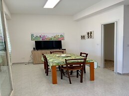 Belvilla by OYO Casaamare