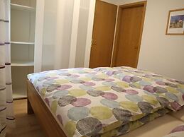Holiday Home Chalet on the Castle Hill