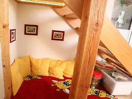 Holiday Home Chalet on the Castle Hill