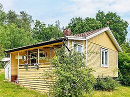 6 Person Holiday Home in Olofstrom