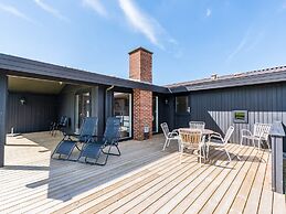 6 Person Holiday Home in Henne