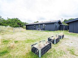 6 Person Holiday Home in Henne