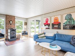 6 Person Holiday Home in Henne