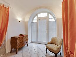 Modern Apartment in Bardolino With Terrace