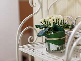 Modern Apartment in Bardolino With Terrace