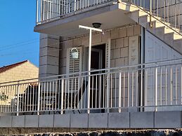 Apartment Solvit - Three Bedroom Apartment With Terrace