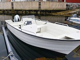 6 Person Holiday Home in Bud