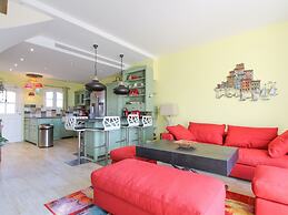 Lovely Holiday Home in Port Grimaud With Terrace