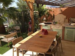 Lovely Holiday Home in Port Grimaud With Terrace