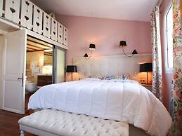 Lovely Holiday Home in Port Grimaud With Terrace