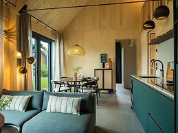 Luxury Holiday Home With Private Swimming Pool and Sauna, in the Achte