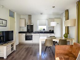 Holiday Home With Sauna & Outdoor spa in Earnewald