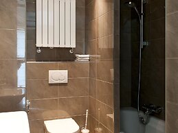 Holiday Home With Sauna & Outdoor spa in Earnewald