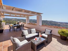 Belvilla by OYO La Zenaida II