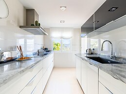 Belvilla by OYO La Zenaida II