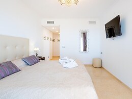 Belvilla by OYO La Zenaida II