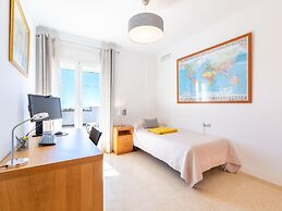 Belvilla by OYO La Zenaida II