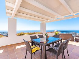 Belvilla by OYO La Zenaida II