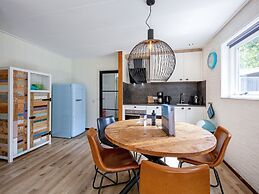 Cozy Holiday Home in Den Burg With hot tub