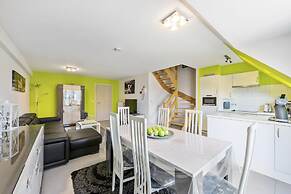 Nice Duplex Located in the Market Square