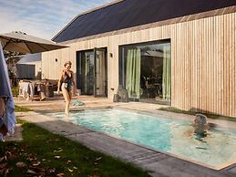 Lush Holiday Home With Private Pool and Sauna
