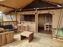 Glamping Tent With AC and a View of the Kuinderbos