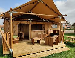 Glamping Tent With AC and a View of the Kuinderbos