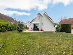 Beautiful Holiday Home With 2 Pools