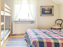 6 Person Holiday Home in Bollebygd-by Traum