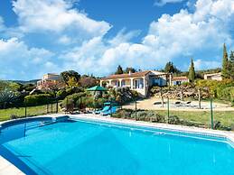 Tranquil Holiday Home With Private Pool