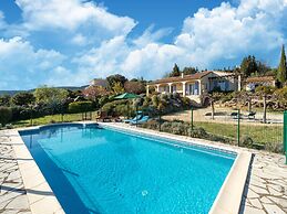 Tranquil Holiday Home With Private Pool