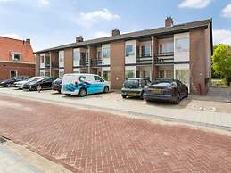 Modern Stay Near the Beach