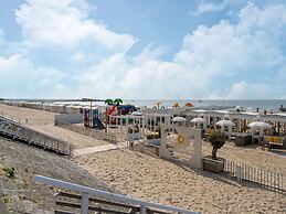 Holiday Home in De Haan With Parking