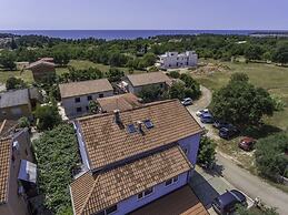 Holiday Apartment GD in Villa Tina