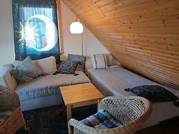 Krusch Modern Retreat