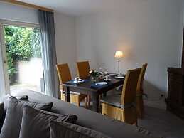 Anchorage Modern Retreat