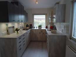 Anchorage Modern Retreat