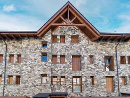 Belvilla by OYO Nice Apartment in Benasque