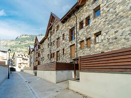 Belvilla by OYO Nice Apartment in Benasque