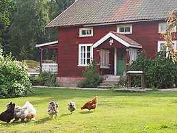 10 Person Holiday Home in Hedesunda