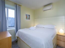 Villa Lola - Four Bedroom Villa With Sea View