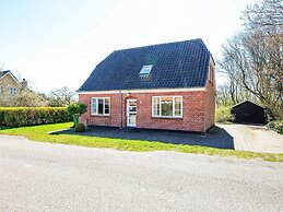 7 Person Holiday Home in Ulfborg