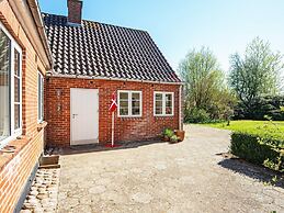 7 Person Holiday Home in Ulfborg