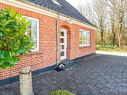 7 Person Holiday Home in Ulfborg