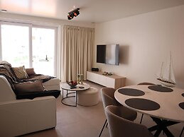 Apartment in Nieuwpoort With sea View