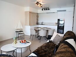 Apartment in Nieuwpoort With sea View