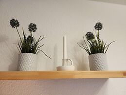 Sound of the sea Modern Retreat