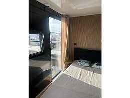 Premium Houseboat Blue Lagoon