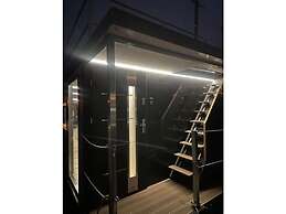 Premium Houseboat Blue Lagoon